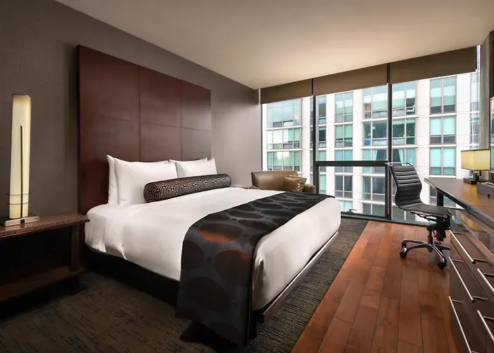Eurostars Magnificent Mile