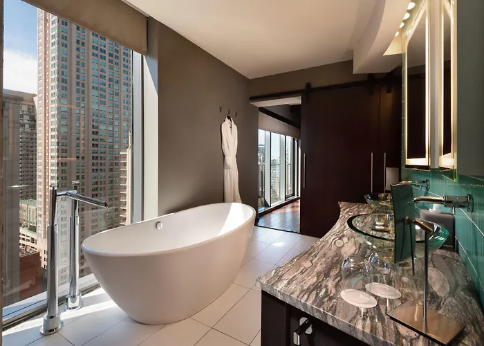 Hotel Eurostars Magnificent Mile