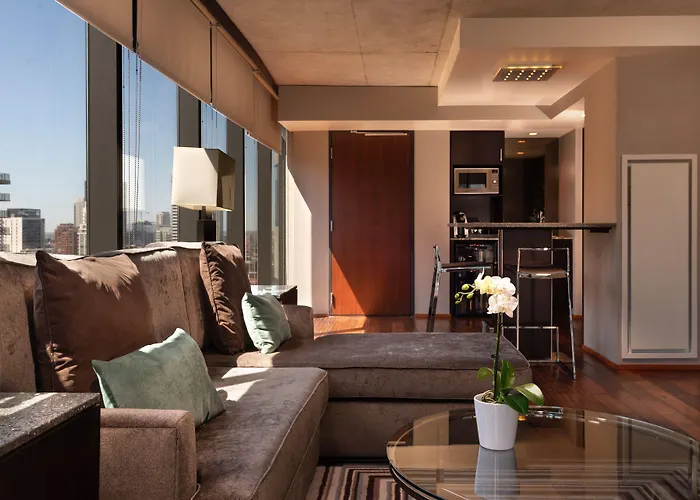 Eurostars Magnificent Mile Hotel 4*