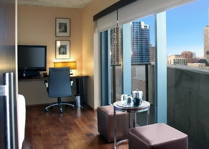 Eurostars Magnificent Mile 4*